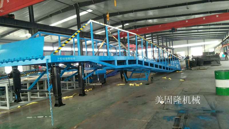 甘孜移动式登车桥厂家