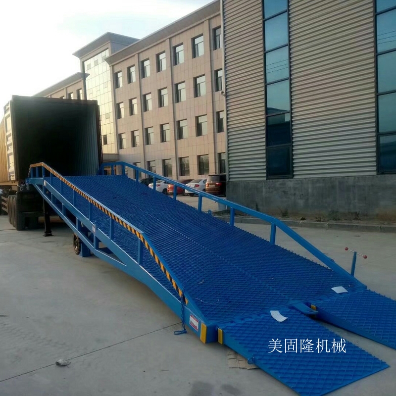 甘孜移动式液压登车桥厂家