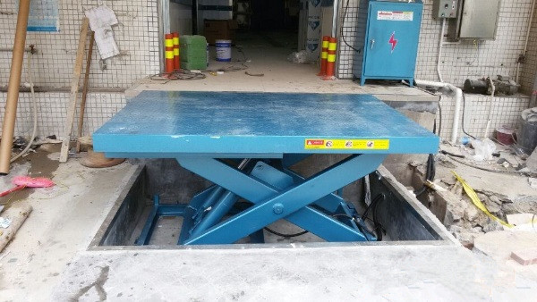 甘孜电动剪叉式升降平台厂家