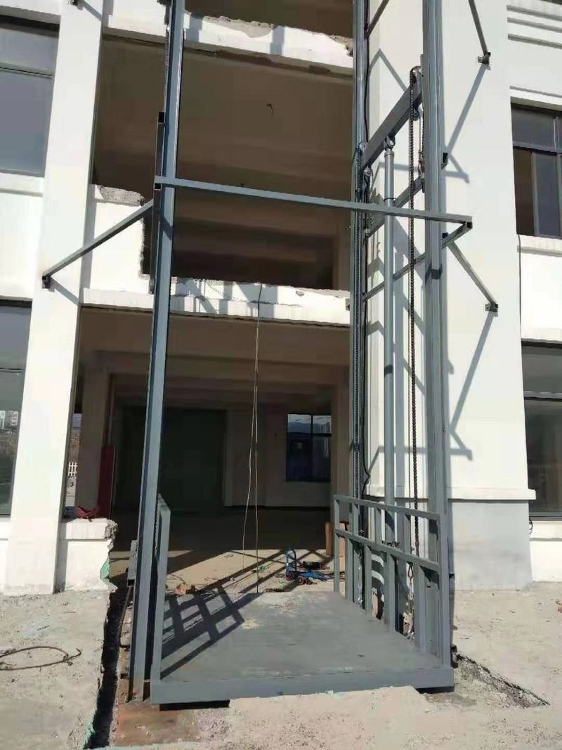 甘孜室外简易货梯